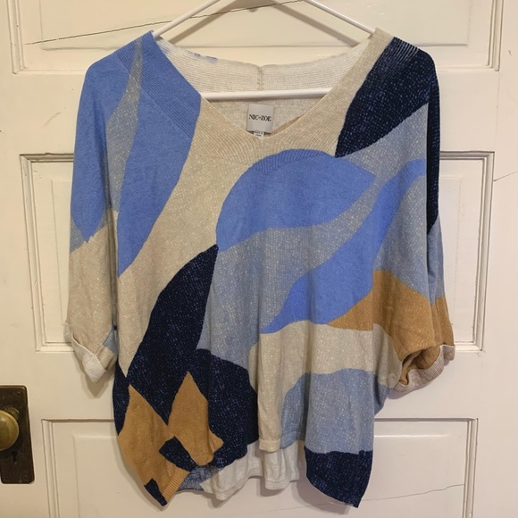 Nic+Zoe OCEAN ISLE Short Sleeve V Neck Loose Fitting Blue Geometric Knit SWEATER - Picture 3 of 16